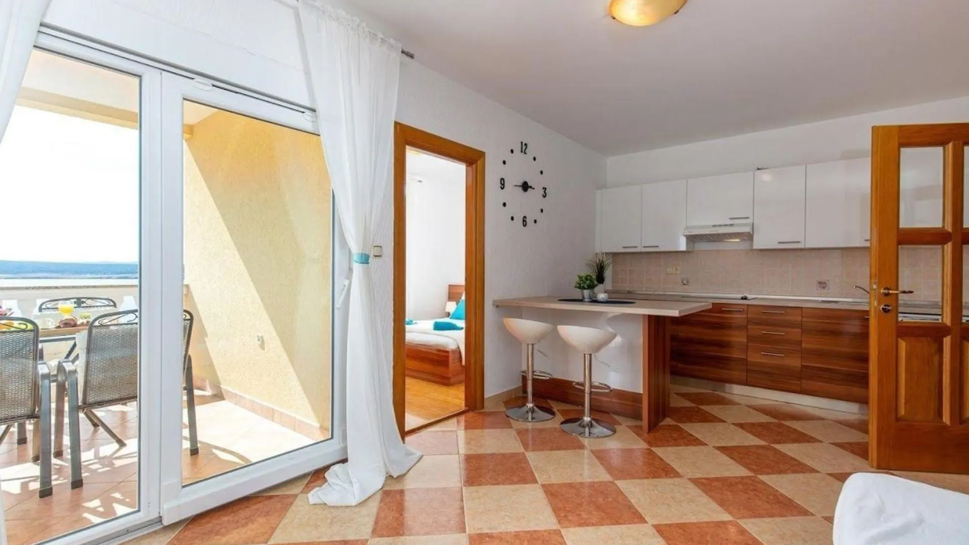 Appartement Mit Balkon Und Meerblick Dramalj 0*,