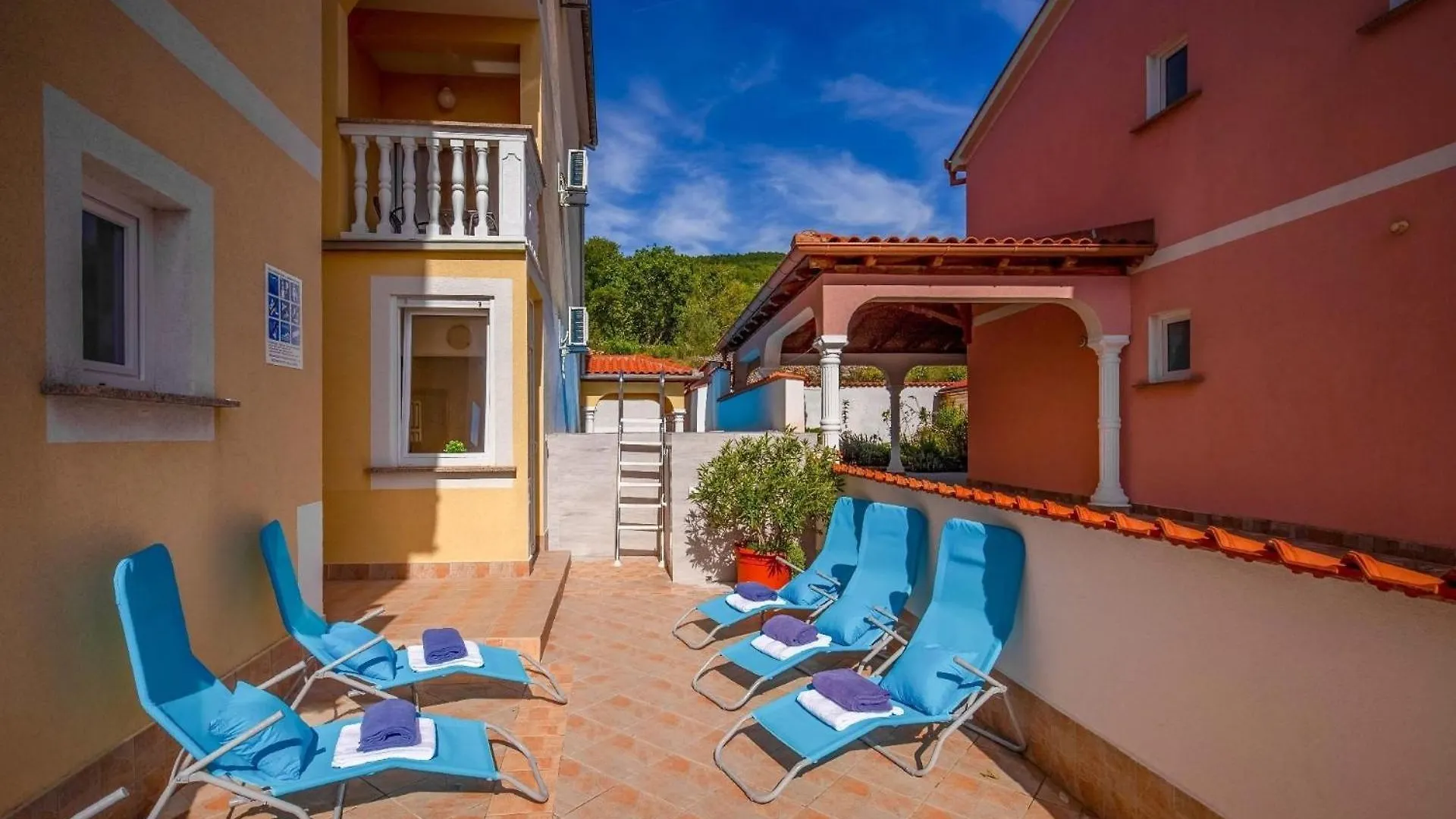 Appartement Mit Balkon Und Meerblick Dramalj Apartment